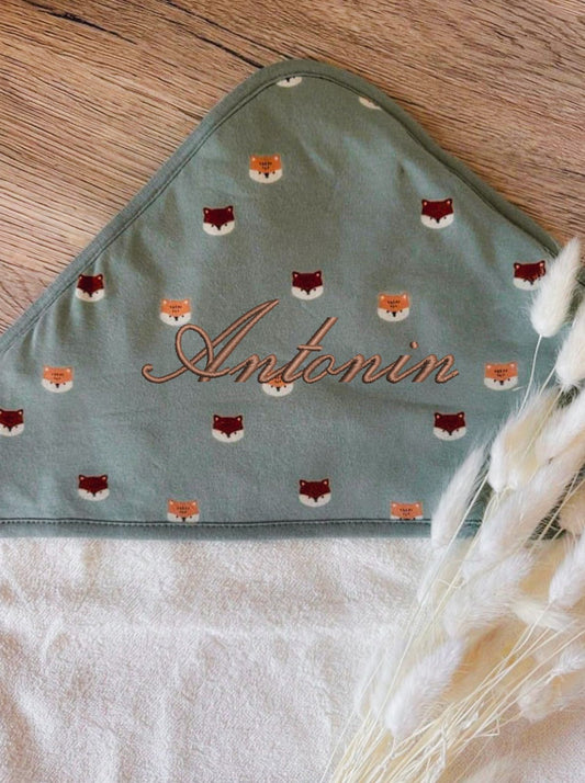 Cape de bain brodée