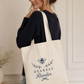 Tote bag brodé « Dearest Reader » – Sac lectrice & BookTok