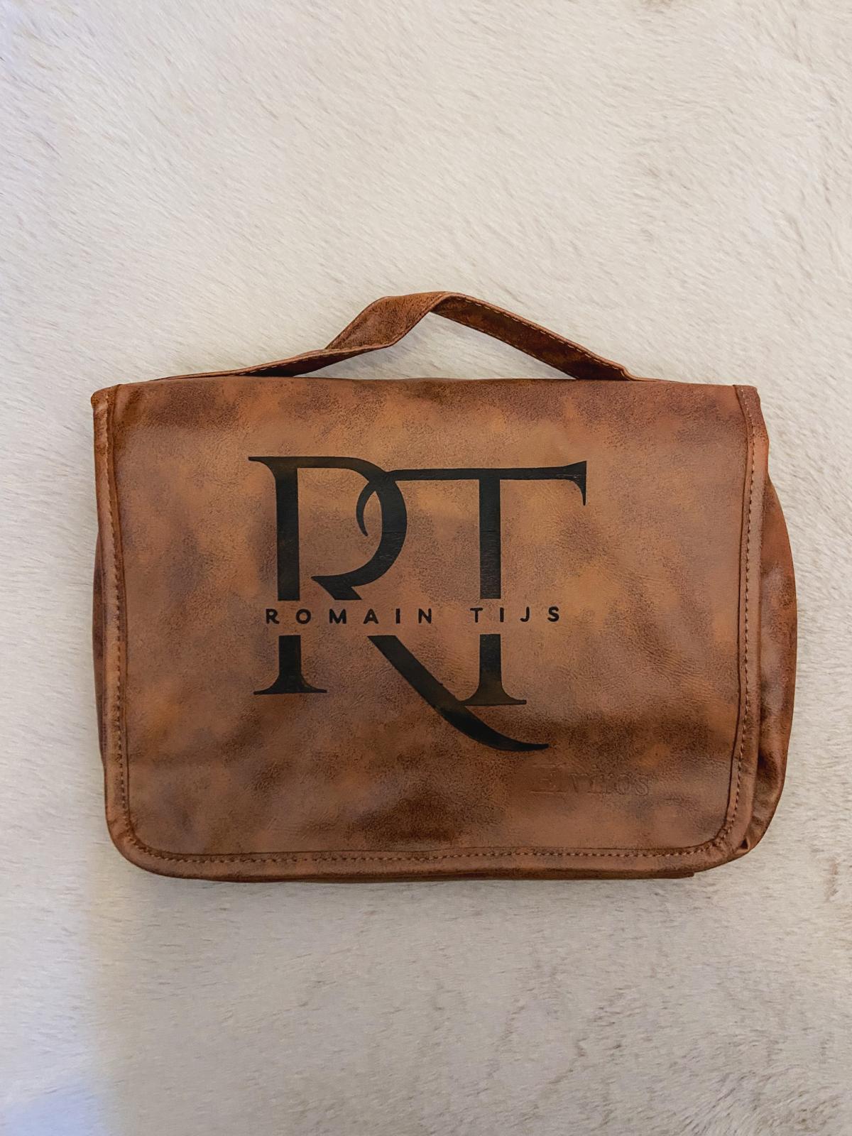 Trousse de toilette personnalisée gravée